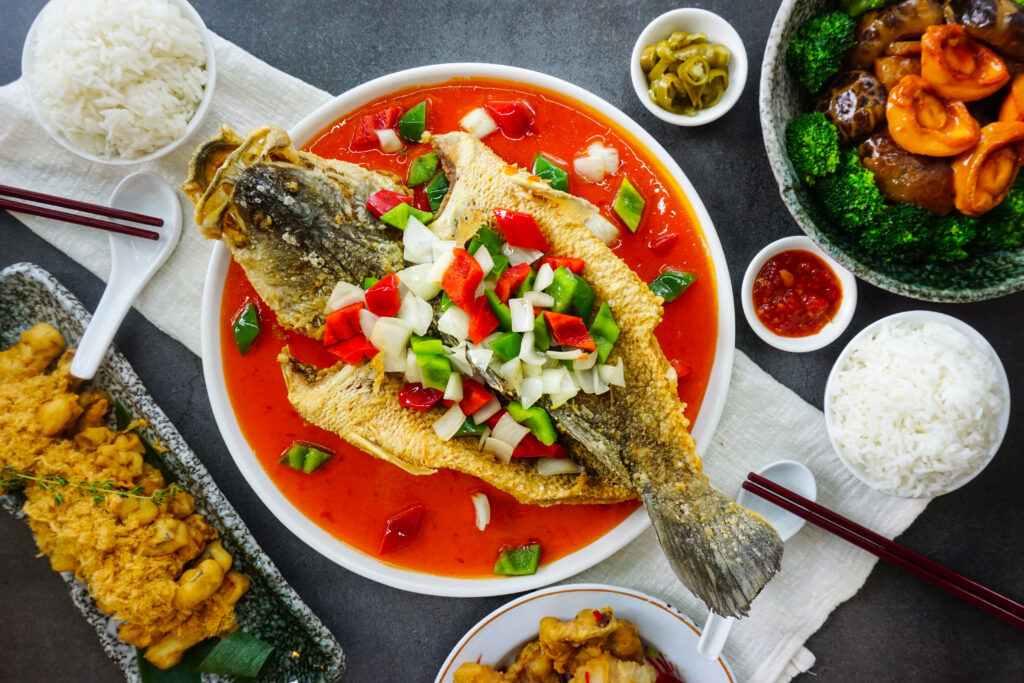 (Eggplant with Meat Floss, Deep Fried Sea Bass with Sweet and Sour Sauce, Braised Abalone and Mushrooms with Seasonal Greens)